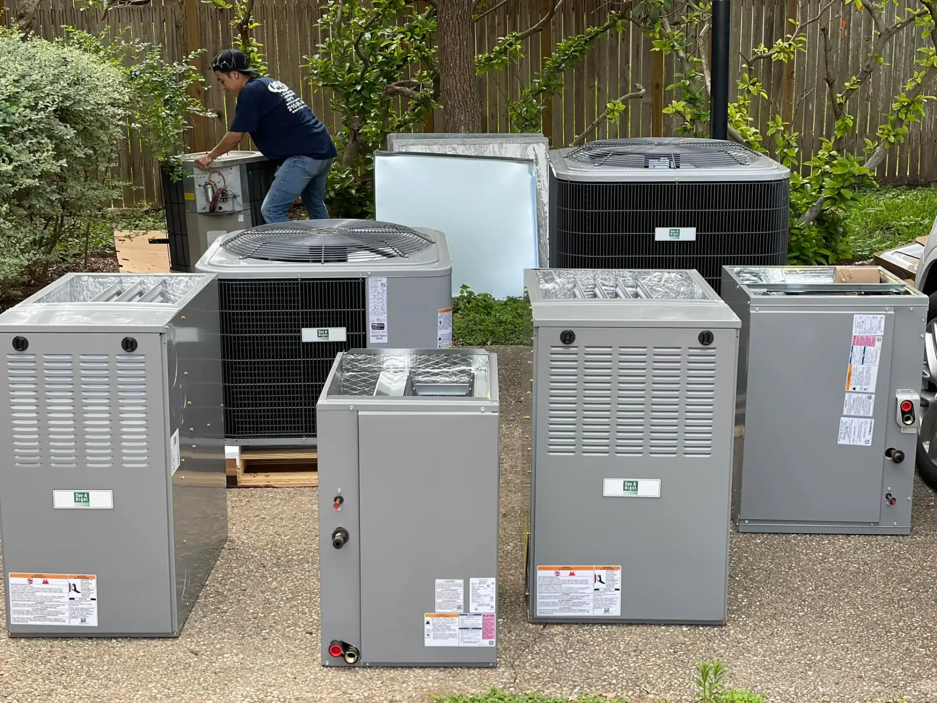 Professional heating installation equipment and service in Sandy Oaks TX